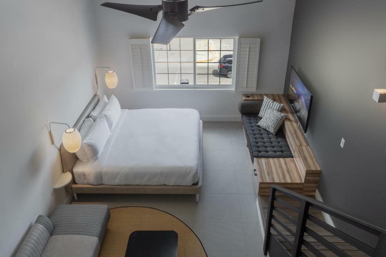 The Locale Hotel Grand Cayman 乔治城 外观 照片