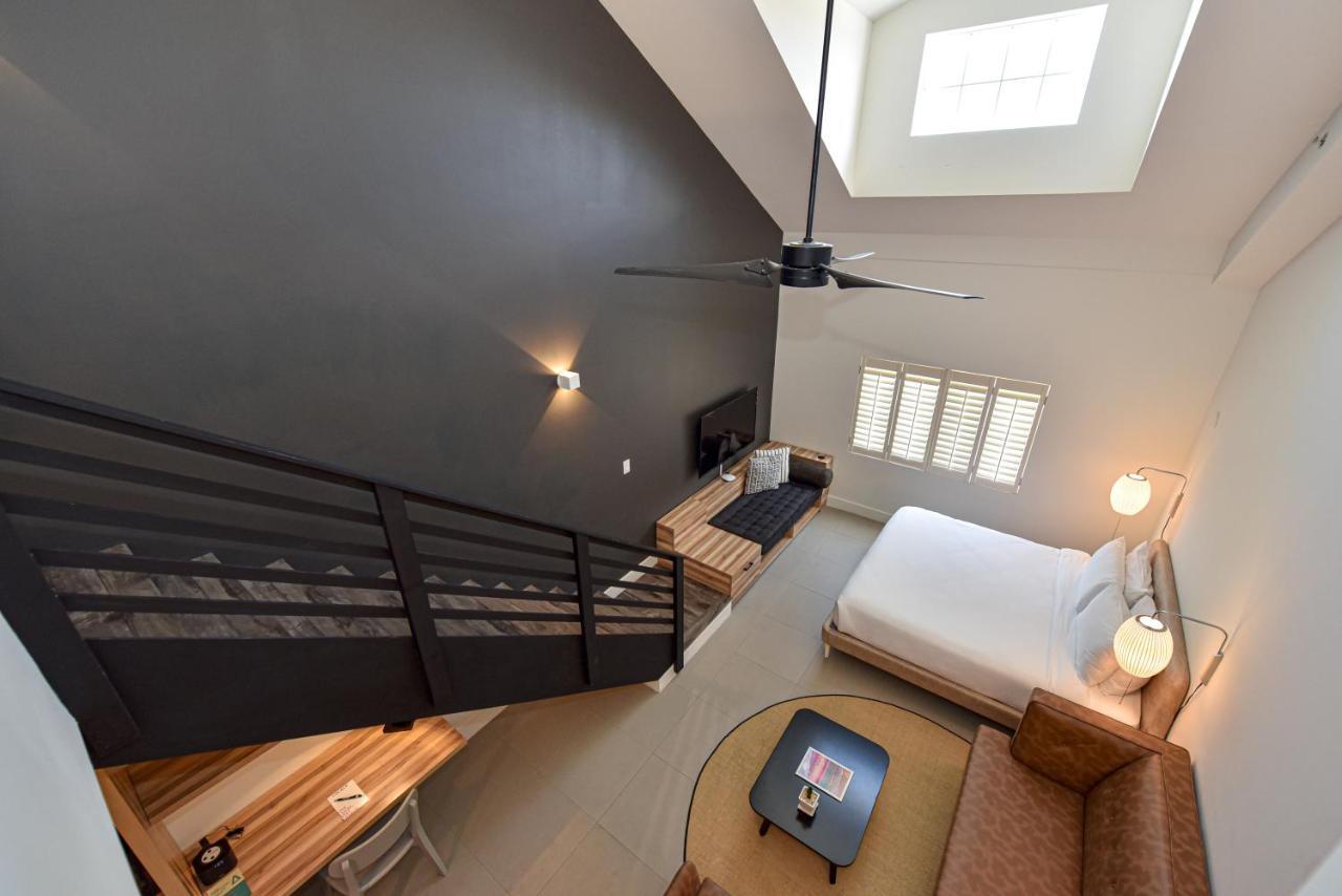 The Locale Hotel Grand Cayman 乔治城 外观 照片