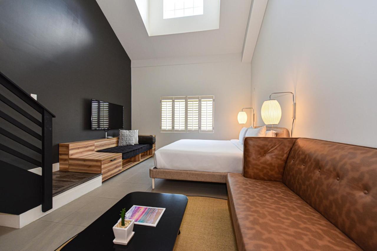 The Locale Hotel Grand Cayman 乔治城 外观 照片